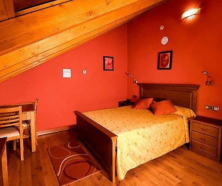 Hotel La Casa Grande Ourense Kamer foto